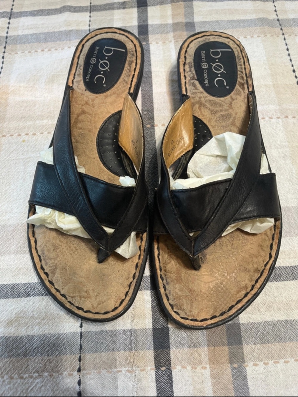 b.o.c. Black Leather Crisscross Slide Sandals